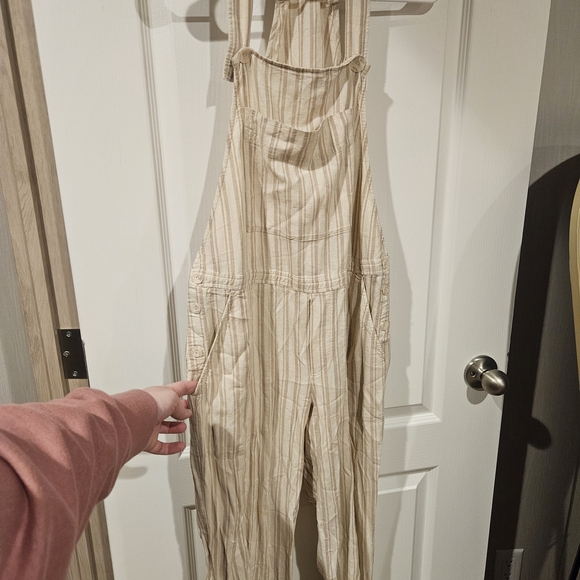 cloth & stone Pants - Cloth & Stone Anthropologie Cream Tan Stripe Linen Blend Comfy Overalls SZ XS